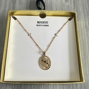 gold necklace (Steve Madden)